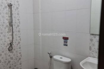 Ruko Disewa 3.5 Lantai di Mainroad Pasir Kaliki