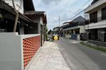 thumbnail-lokasi-di-jalan-ringroad-barat-rumah-siap-huni-2-kamar-di-sewaikan-12