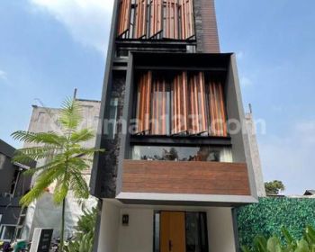 Rumah Bagus  di Mampang Prapatan Jakarta Selatan, Mampang