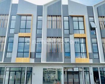 Sewa Ruko Eastern Park B19 Bangunan 3 Lantai Parkiran Depan Luas