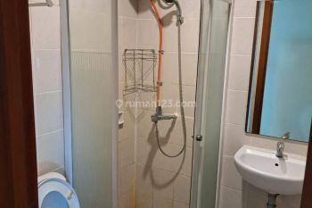 Aparteme Thamrin Residence 3 Kamar Tidur Bagus dan murahby Brigitta