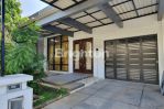 thumbnail-rumah-mewah-royal-residence-0