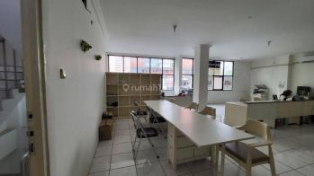 Dijual Ruko Gandeng di Matraman Jakarta Timur