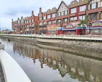 Dijual gandeng rukan la riviera view danau posisi bagus