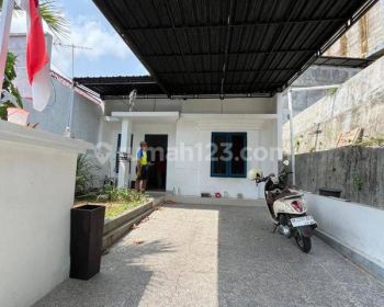 Disewakan Rumah Minimalis di Jalan Taman Griya Jimbaran, Badung