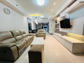 2 BR Balcony Cosmo Kemang Village 110 m²