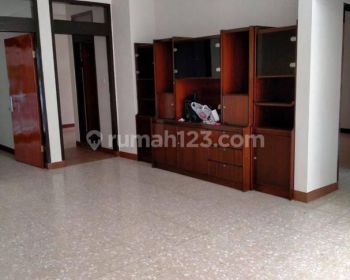 Di bantu Nego sampe deal ‼️dekat akses jalan tol , nyamam banget, rumah blong