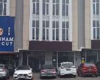 Ruko 3 Lt Disewakan Commpark Kota Wisata