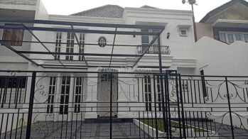 Rumah Bagus Second Boulevard Kota Wisata Cibubur Jakarta Timur