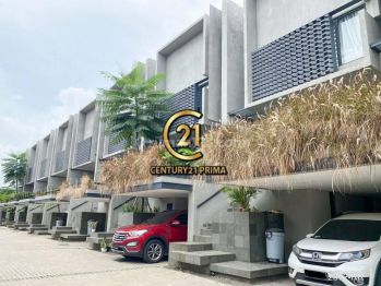 Rumah kan Strategis Semi Furnish Di Pejaten Barat Jaksel