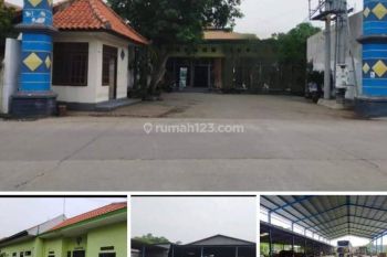 Dijual Gudang Ex Karoseri Bonus Rumah Mojokerto Jatim