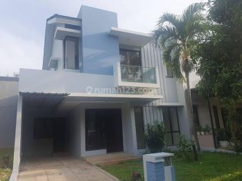 Rumah di cluster dekat ke fasilitas umum dan lokasi strategis di Foresta BSD