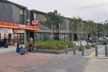 Ruko Komersial di lokasi strategis dekat Summarecon Crown Gading Bekasi i
