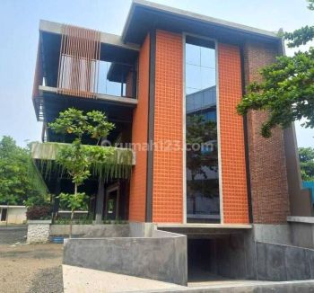 Dijual Gedung Siap Pakai di Pejaten Barat Jakarta Selatan
