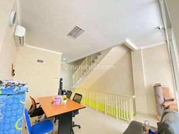 Dijual Ruko 3 Lantai Baru Renovasi di Grand Galaxi Bekasi Selatan