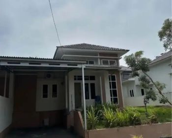 Rumah furnis lengkap griya maleosan disewakan