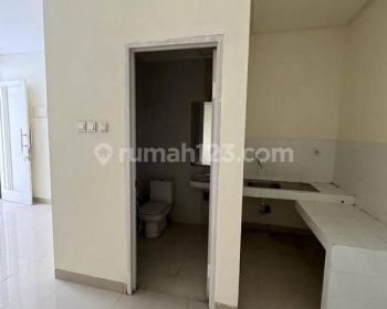 Dijual Rumah Di Layar Permai Uk 4x12 , 2 Lantai di Pik