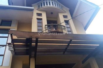 Rumah Dikomplek Muara Dekat Tegalega Bandung Kota
