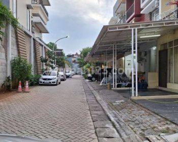 Rumah di Katamaran, Jakarta Utara. Tempat Strategis