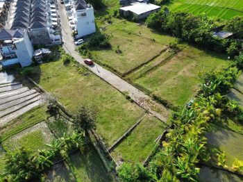 Dijual tanah murah lingkungan villa di Tumbak Bayuh