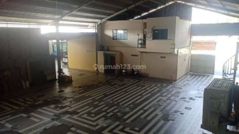Gudang Di Slipi Jakarta Barat Luas 895m Bebas Banjir 1,5km Ke Tol