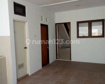 Gading Griya Residence 5x20, 2lt, dalam cluster Murah