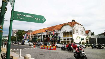 Ruko 2 Lantai Dekat Tugu Jogja Cocok Untuk Branding Produk