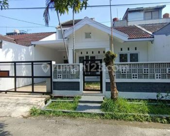 Dijual Cepat! Rumah Jupiter Margahayu dekat MTC Hadap Timur