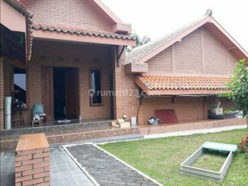 Rumah Astetik di Dekat Alun Alun Kota, Magelang Tengah, Magelang