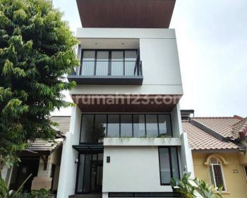 Rumah Sutera Gardenia Bangunan Mandiri Dengan Desain Arsitektur