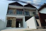 thumbnail-jual-rumah-2-lantai-3-kamar-tidur-di-pondok-ranggon-cipayung-jakarta-timur-dekat-3