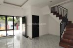 thumbnail-jual-rumah-2-lantai-3-kamar-tidur-di-pondok-ranggon-cipayung-jakarta-timur-dekat-5