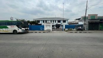 Dijual Kantor dan Gudang Luas di SM Raja Dekat Pintu Tol Amplas