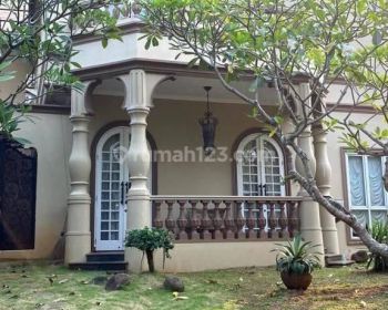 RumahSuper Aestetik di Victoria River Park BSD City 2 Lantai