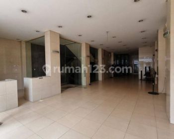 Ruang Usaha di Jl. Agus Salim (sabang), Jakarta Pusat