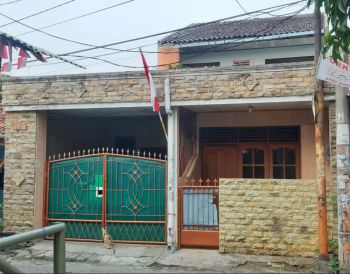 Dijual cepat murah meriah rumah dan kontrakkan (nego tipis)
