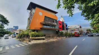 Gedung Komersial 4 Lantai di Jl Tebet Barat, Siap Pakai & Strategis,