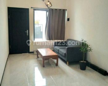 Rumah 2 Lantai Siap Huni di Taman Semanan Indah Jakarta Barat