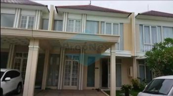 RUMAH GRAND ISLAND PAKUWON CITY