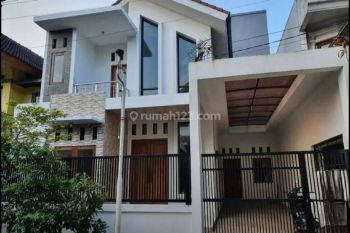 Disewakan Rumah Minimalis 2 Lantai Dekat Rumah Sakit Al Islam