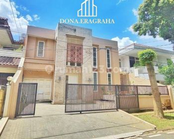Rumah Gaya Maroko Keren di Pondok Indah, Jakarta Selatan