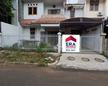 Rumah 2 Lantai Dijual di Prima Harapan Regency Dekat Summarecon Bekasi