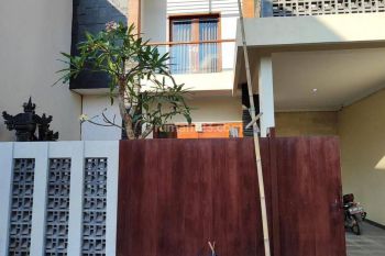 Rumah Modern Di Jl Dewata Sidakarya Dekat Renon Panjer Sesetan