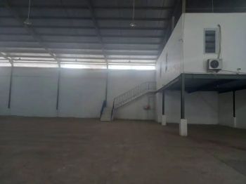 Di sewakan Gudang apik Terawat di Marunda Center