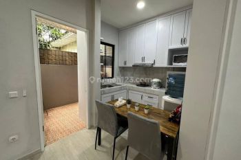 DISEWAKAN TOWNHOUSE EMERAL LIPPO BARAT KARAWACI FULL RENOVASI