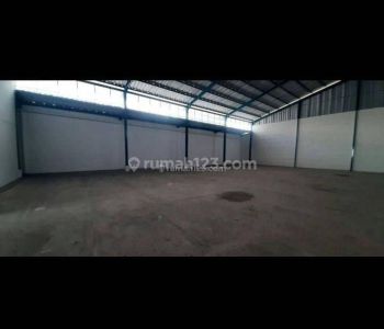 Hot bu!! Disewakan cepat gudang sukarno hata