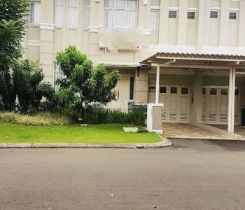 Rumah Disewakan Rapi Kondisi Semi Furnish di Pelican The Spring