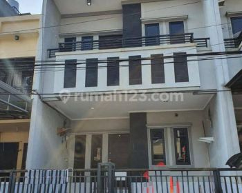 Dijual Rumah Kelapa Hibrida Uku 6x15 Strategis 2.5 Lantai Harga Menarik