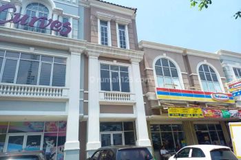 Ruko Mewah Pinggir Jalan Raya Simongan Semarang Barat