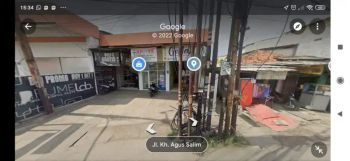 3 toko gandeng di jual cepat